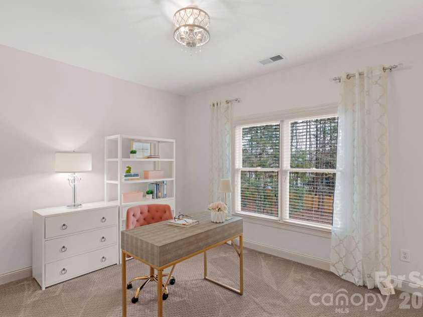 7300 Stonehaven Drive, Waxhaw, NC 28173.  MLS# CAR4351907, YatesRealty ID 3416. 