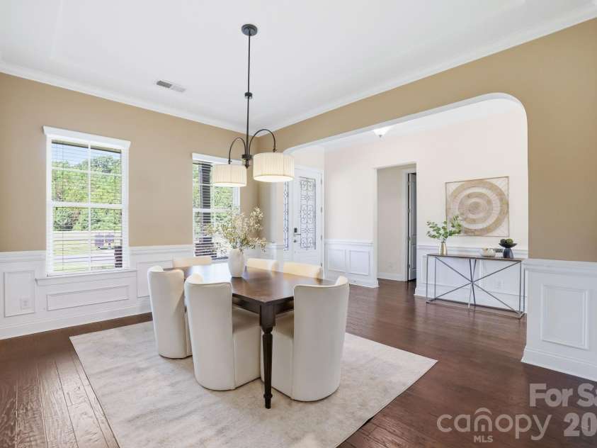 2411 Madeira Circle, Waxhaw, NC 28173.  MLS# CAR4394569, YatesRealty ID 34160. 