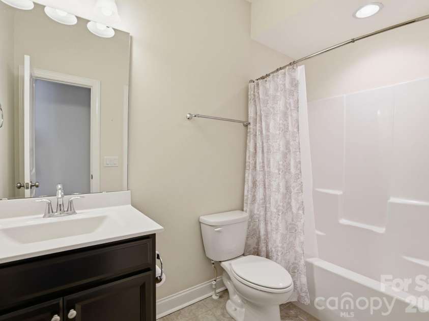 2411 Madeira Circle, Waxhaw, NC 28173.  MLS# CAR4394569, YatesRealty ID 34160. 