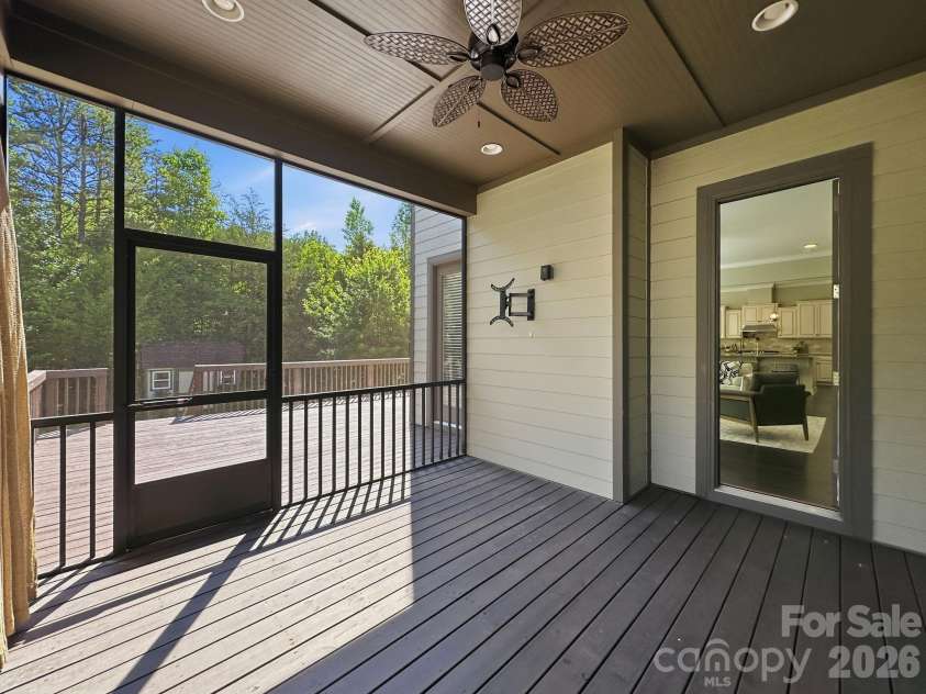 2411 Madeira Circle, Waxhaw, NC 28173.  MLS# CAR4394569, YatesRealty ID 34160. 