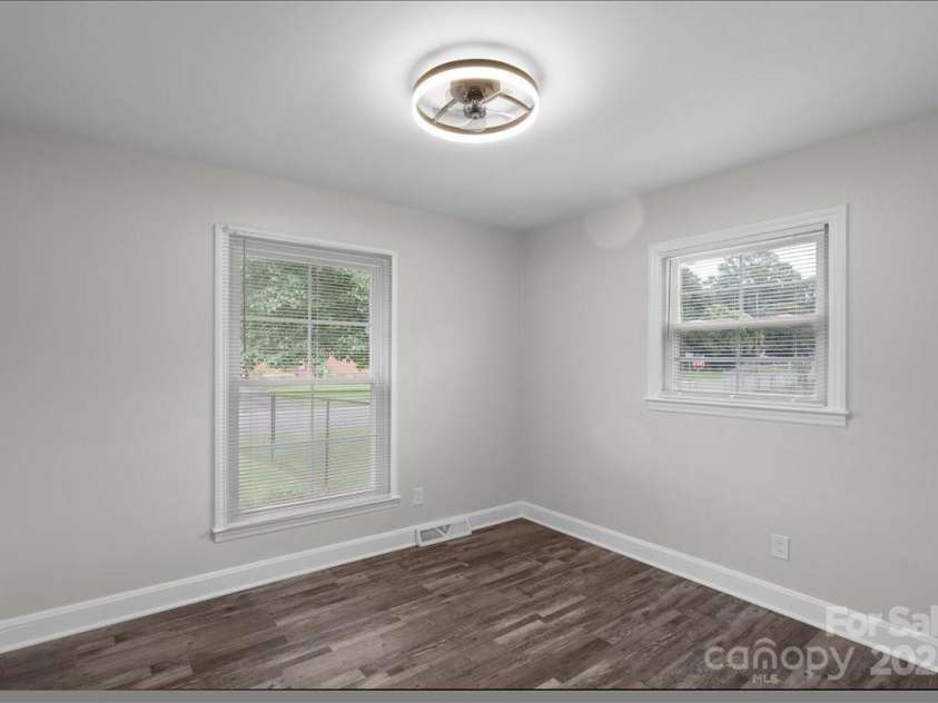 4401 Butler Road, Charlotte, NC 28208.  MLS# CAR4285626, YatesRealty ID 34161. 