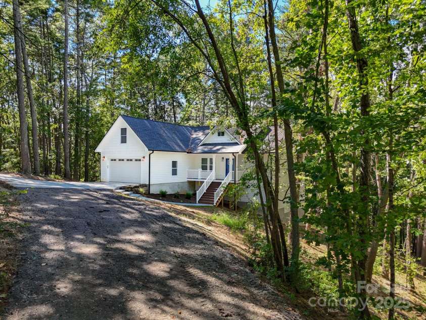 117 Forest Fern Lane, Alexander, NC 28701.  MLS# CAR4286016, YatesRealty ID 34164. 