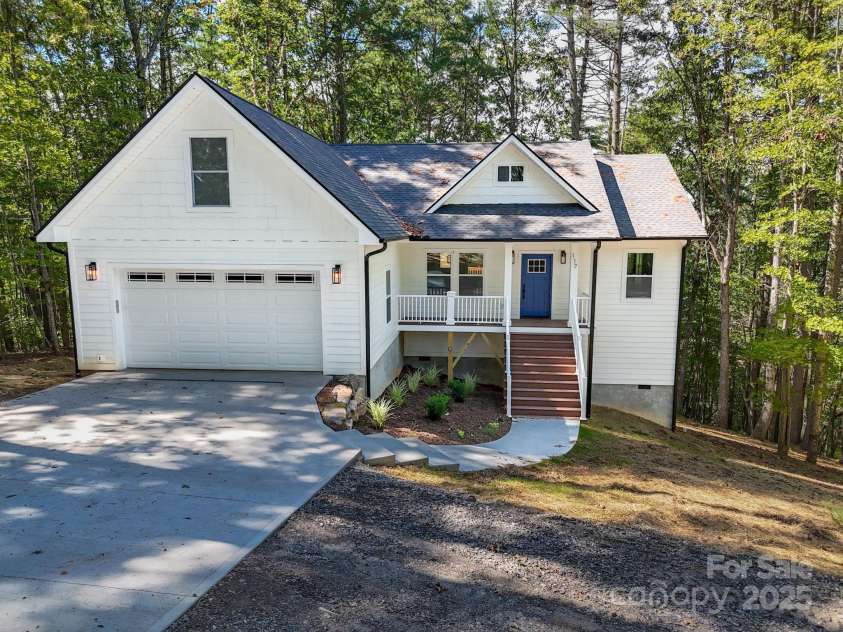 117 Forest Fern Lane, Alexander, NC 28701.  MLS# CAR4286016, YatesRealty ID 34164. 