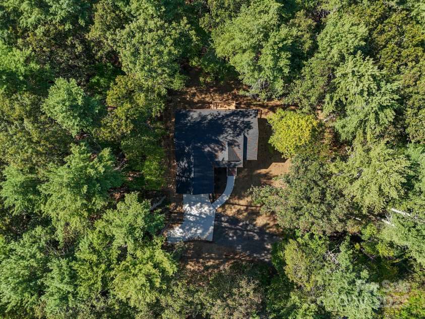 117 Forest Fern Lane, Alexander, NC 28701.  MLS# CAR4286016, YatesRealty ID 34164. 