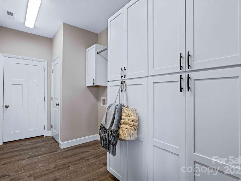 117 Forest Fern Lane, Alexander, NC 28701.  MLS# CAR4286016, YatesRealty ID 34164. 