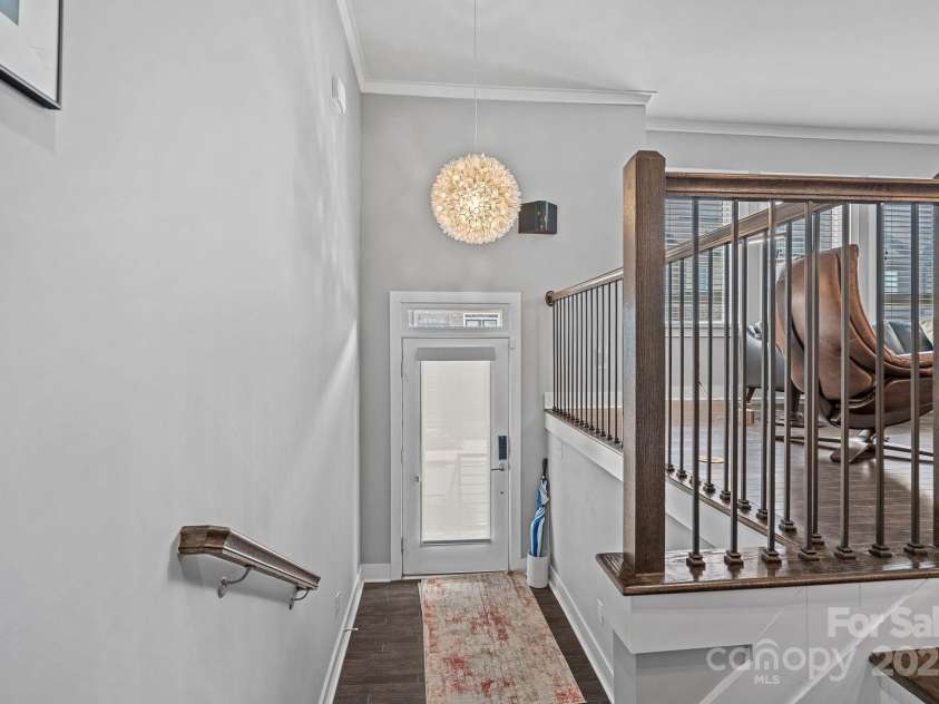 1910 Seegars Place, Charlotte, NC 28204.  MLS# CAR4292964, YatesRealty ID 34165. 