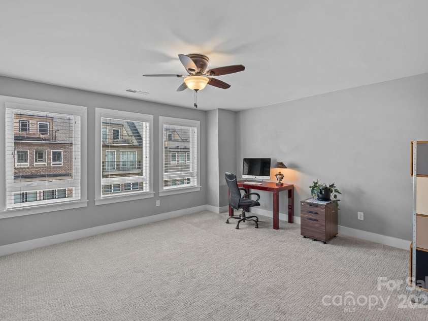1910 Seegars Place, Charlotte, NC 28204.  MLS# CAR4292964, YatesRealty ID 34165. 