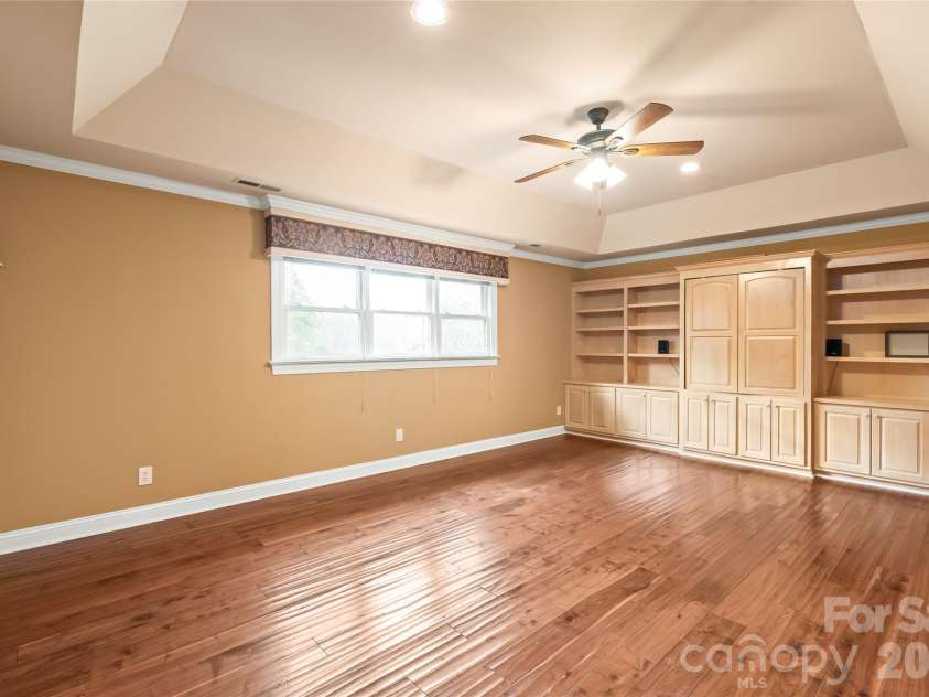 9529 Greyson Ridge Drive, Charlotte, NC 28277.  MLS# CAR4349423, YatesRealty ID 34165. 