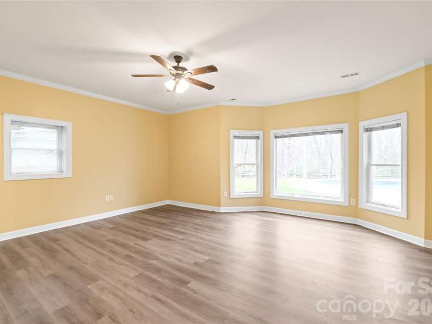 9529 Greyson Ridge Drive, Charlotte, NC 28277.  MLS# CAR4349423, YatesRealty ID 34165. 