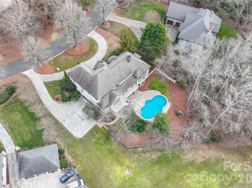 9529 Greyson Ridge Drive, Charlotte, NC 28277.  MLS# CAR4349423, YatesRealty ID 34165. 
