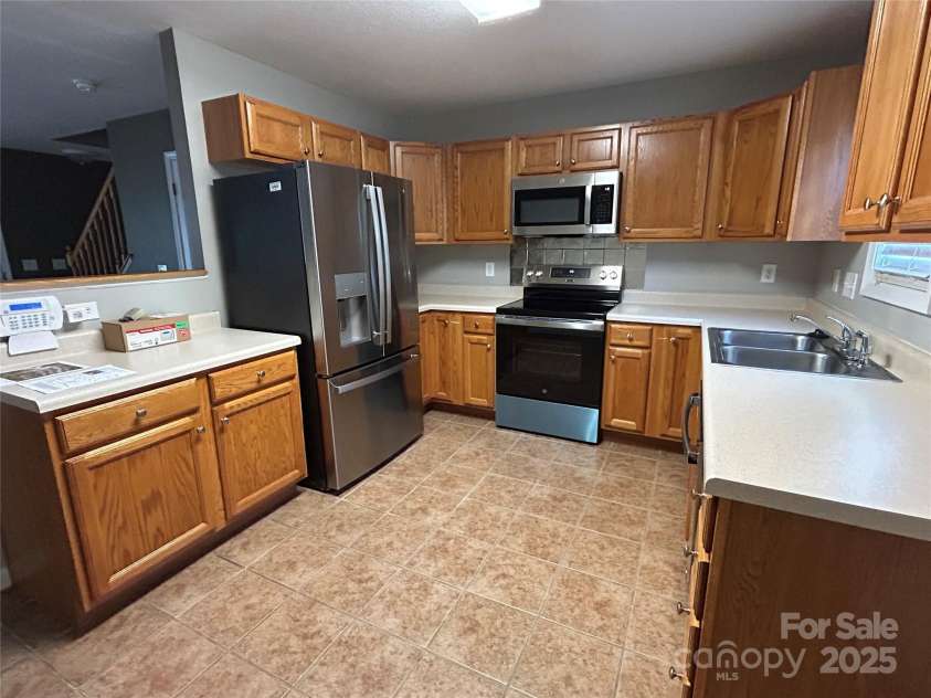 30 Douglas Fir Avenue, Arden, NC 28704.  MLS# CAR4293103, YatesRealty ID 34167. 