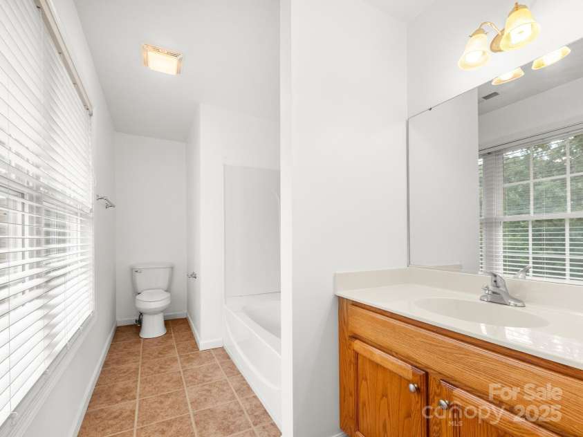 30 Douglas Fir Avenue, Arden, NC 28704.  MLS# CAR4293103, YatesRealty ID 34167. 