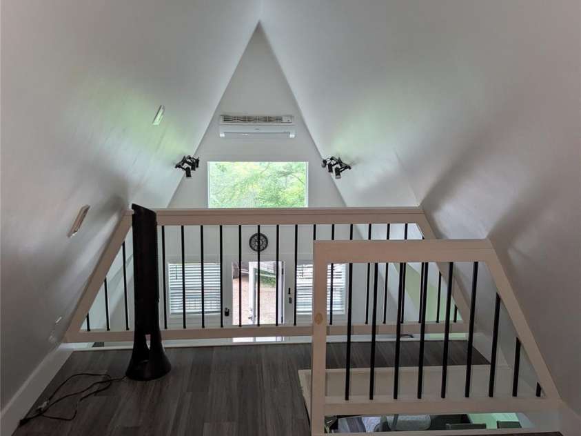 87 Hershel Lane, Swannanoa, NC 28778.  MLS# CAR4384884, YatesRealty ID 34167. 