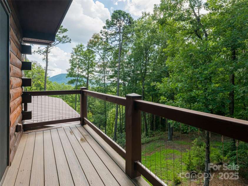340 West View Road, Brevard, NC 28712.  MLS# CAR4294062, YatesRealty ID 34168. 