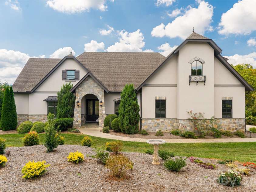 64 Water Hill Way, Fletcher, NC 28732.  MLS# CAR4304722, YatesRealty ID 3417. 