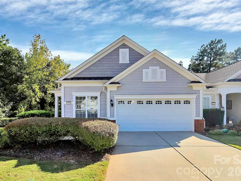 911 Lily Magnolia Court, Fort Mill, SC 29707.  MLS# CAR4291950, YatesRealty ID 3417. 