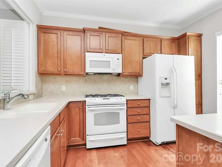 911 Lily Magnolia Court, Fort Mill, SC 29707.  MLS# CAR4291950, YatesRealty ID 3417. 