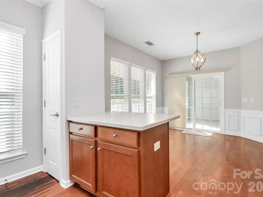 911 Lily Magnolia Court, Fort Mill, SC 29707.  MLS# CAR4291950, YatesRealty ID 3417. 