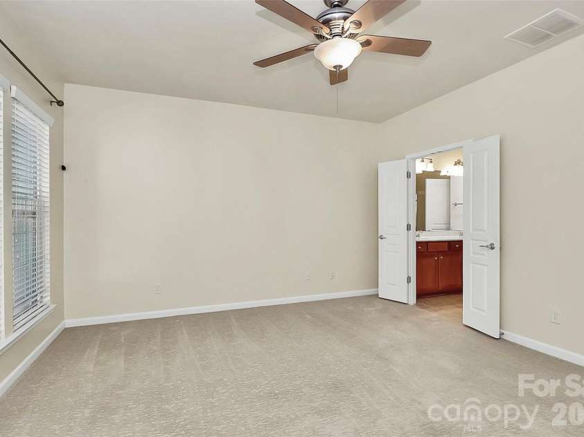 911 Lily Magnolia Court, Fort Mill, SC 29707.  MLS# CAR4291950, YatesRealty ID 3417. 