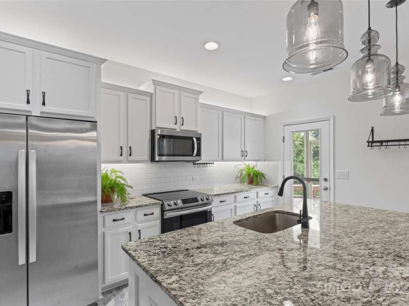 1344 Whistling Lane, York, SC 29745.  MLS# CAR4294757, YatesRealty ID 34170. 