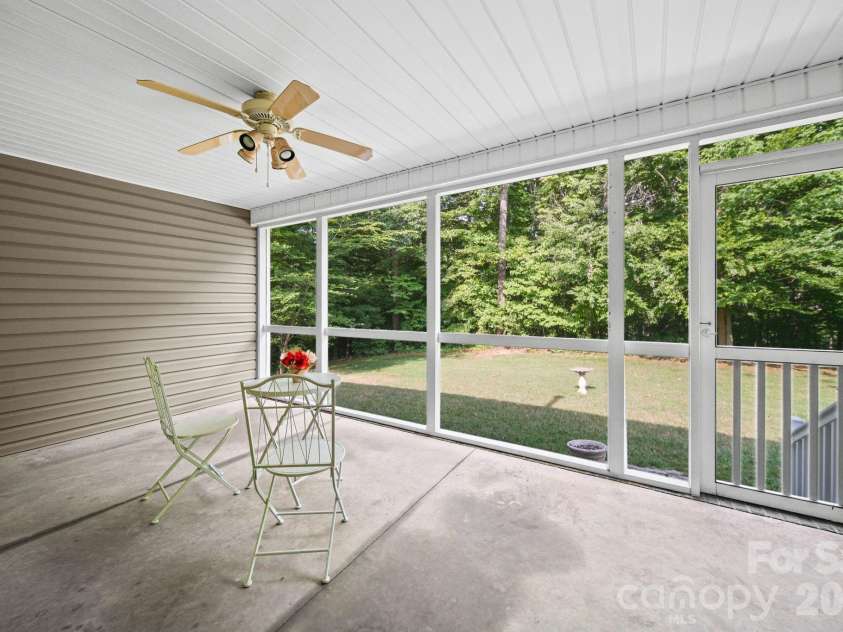 1042 Marguerite Drive, Lowell, NC 28098.  MLS# CAR4397338, YatesRealty ID 34172. 