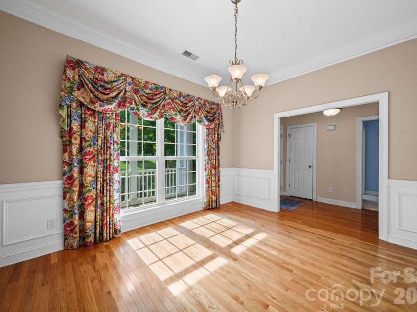 1042 Marguerite Drive, Lowell, NC 28098.  MLS# CAR4397338, YatesRealty ID 34172. Dining room