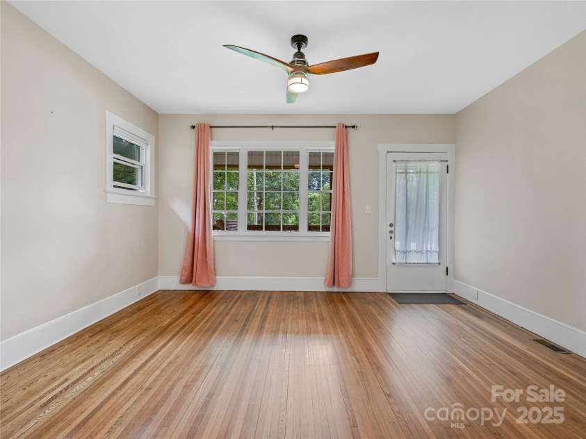 137 Old Nc 20 Highway, Alexander, NC 28701.  MLS# CAR4284472, YatesRealty ID 34172. 