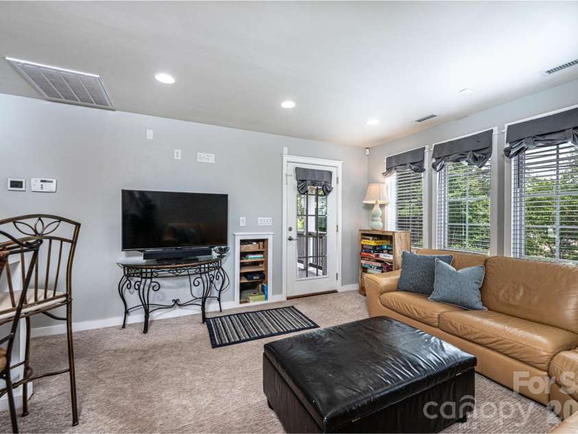 233 Eastside Drive, Statesville, NC 28625.  MLS# CAR4397585, YatesRealty ID 34174. 