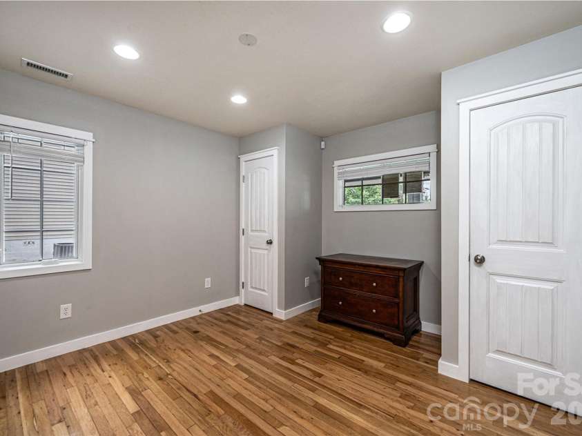 233 Eastside Drive, Statesville, NC 28625.  MLS# CAR4397585, YatesRealty ID 34174. 
