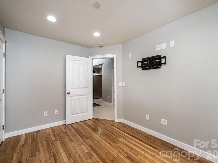 233 Eastside Drive, Statesville, NC 28625.  MLS# CAR4397585, YatesRealty ID 34174. 