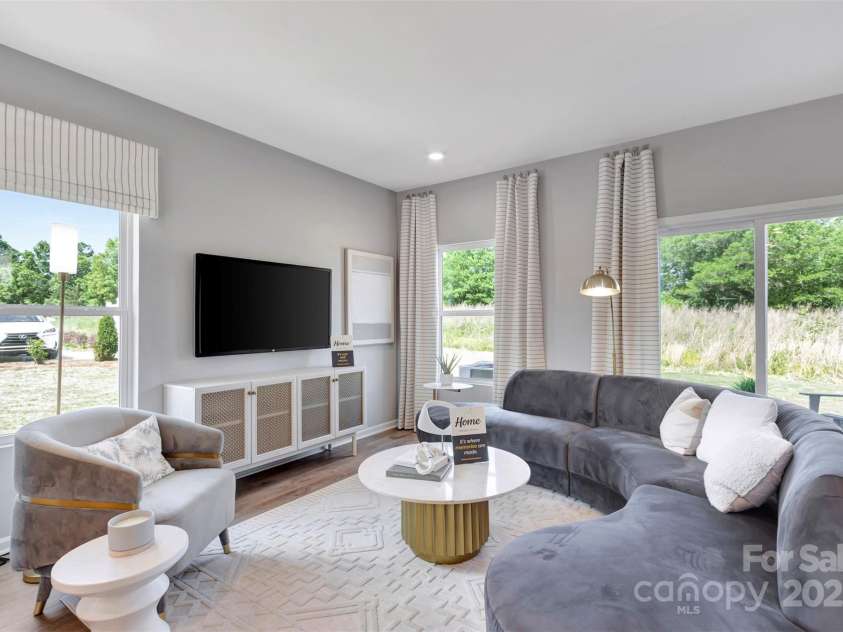 3661 Secrest Landing, Monroe, NC 28110.  MLS# CAR4295516, YatesRealty ID 34174. Family room