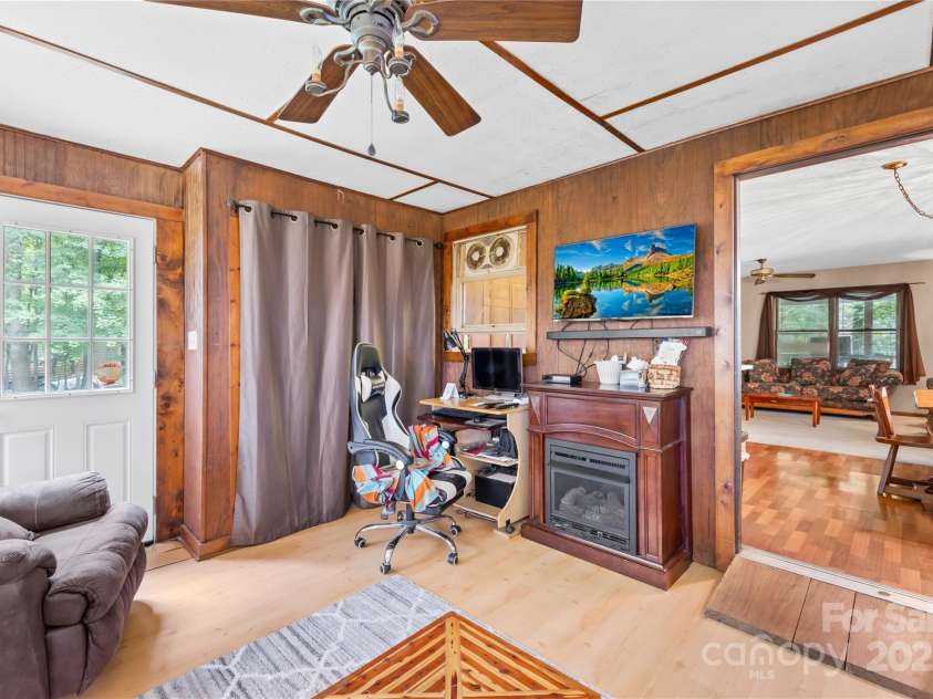 1424 Majestic Forest Lane, Waxhaw, NC 28173.  MLS# CAR4295778, YatesRealty ID 34176. 