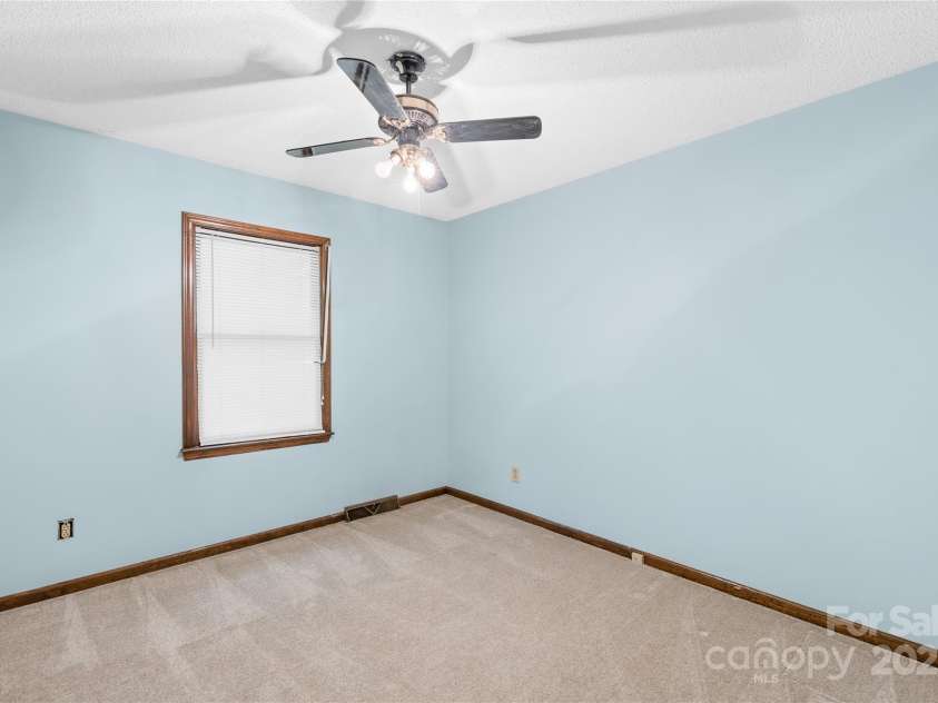 1424 Majestic Forest Lane, Waxhaw, NC 28173.  MLS# CAR4295778, YatesRealty ID 34176. 