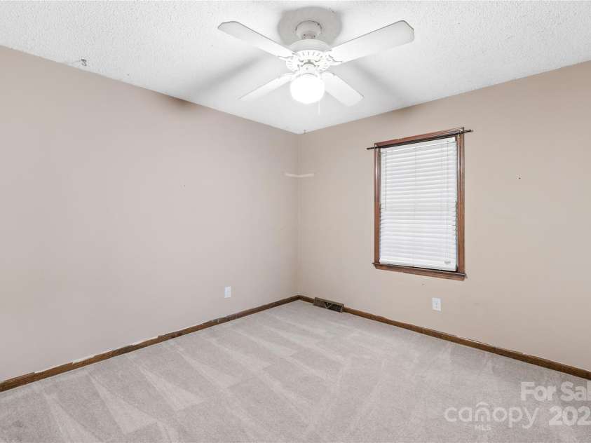 1424 Majestic Forest Lane, Waxhaw, NC 28173.  MLS# CAR4295778, YatesRealty ID 34176. 