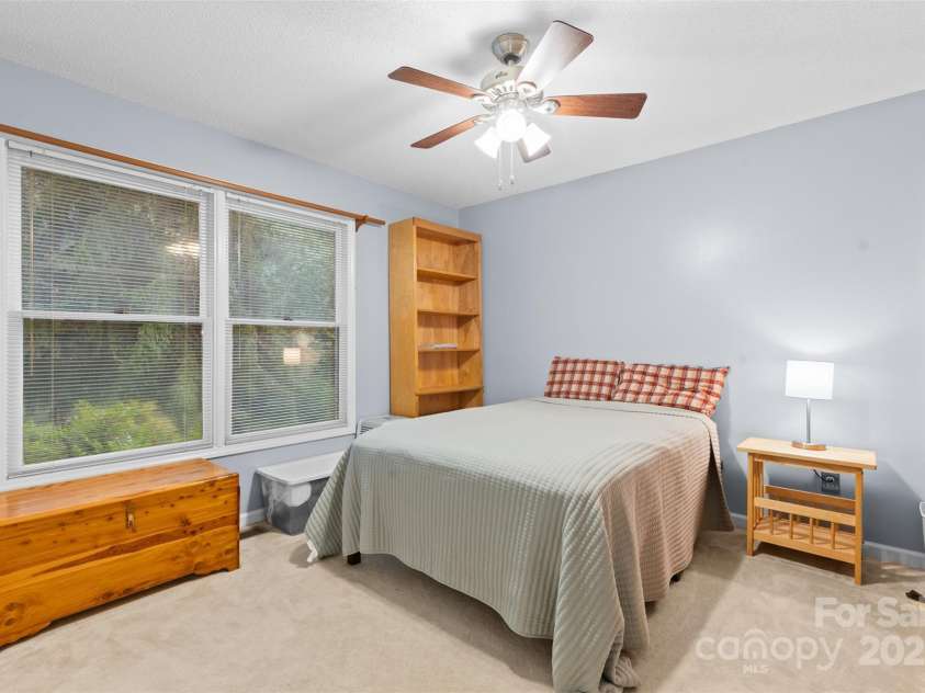 5216 Bethel Church Road, Hickory, NC 28602.  MLS# CAR4290823, YatesRealty ID 34177. 