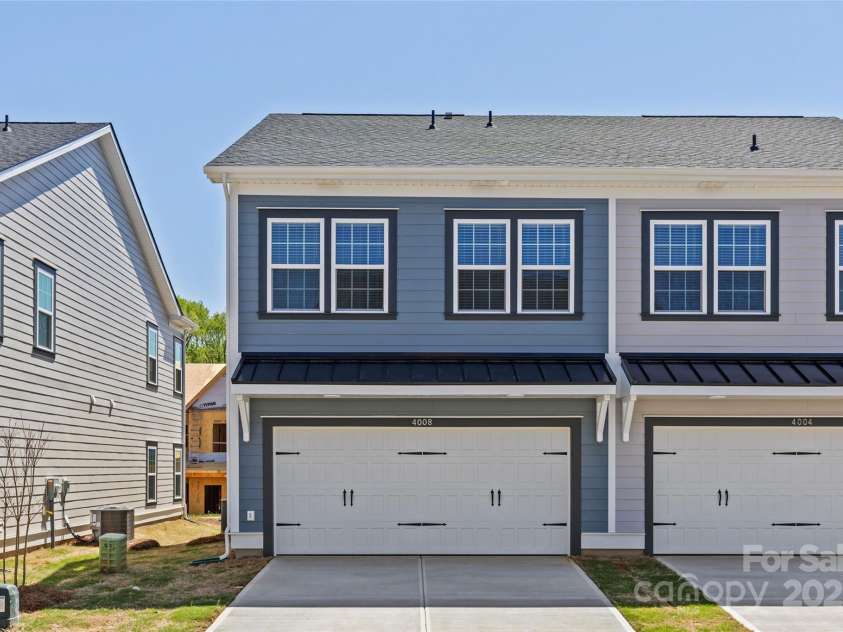 4008 Crooked Spruce Court, Matthews, NC 28105.  MLS# CAR4295839, YatesRealty ID 34178. 