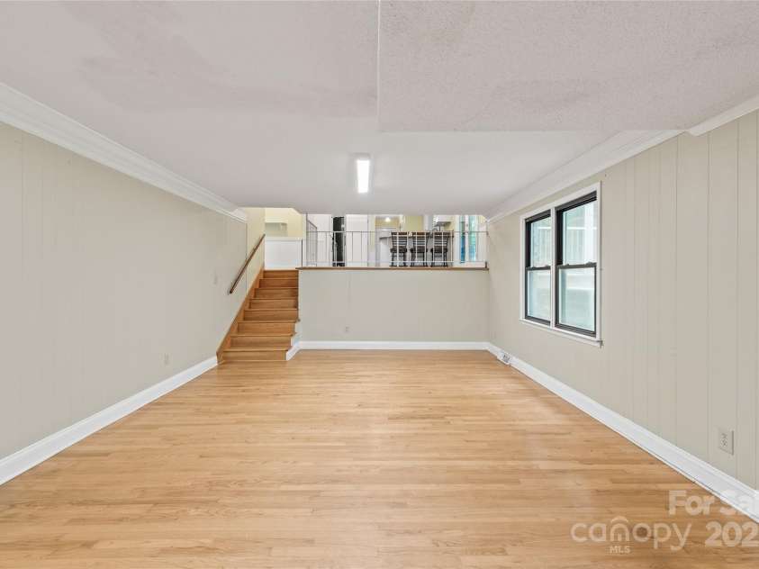 43 Bowen Drive, Belmont, NC 28012.  MLS# CAR4274068, YatesRealty ID 34179. Large Den