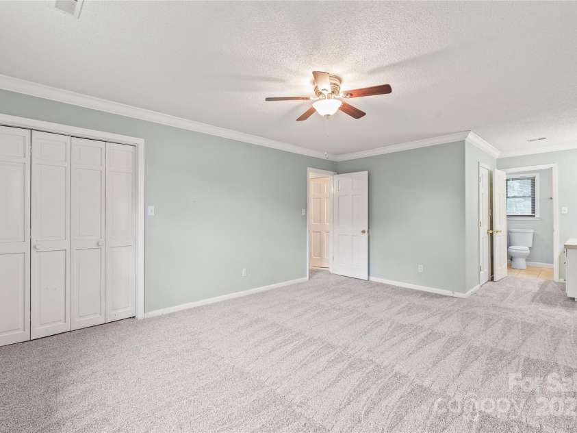 43 Bowen Drive, Belmont, NC 28012.  MLS# CAR4274068, YatesRealty ID 34179. Primary Bedroom