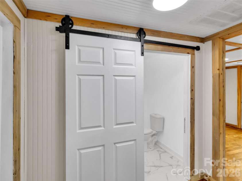 106 Long Street, Waynesville, NC 28786.  MLS# CAR4340729, YatesRealty ID 3418. 