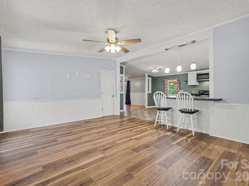 1127 Galway Lane, Clover, SC 29710.  MLS# CAR4397720, YatesRealty ID 34180. 