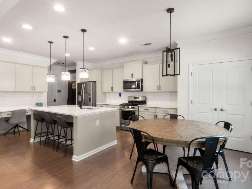 529 Stickley Place, Lancaster, SC 29720.  MLS# CAR4280283, YatesRealty ID 34180. 