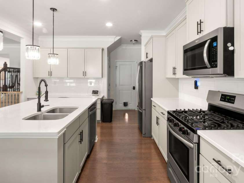 529 Stickley Place, Lancaster, SC 29720.  MLS# CAR4280283, YatesRealty ID 34180. 