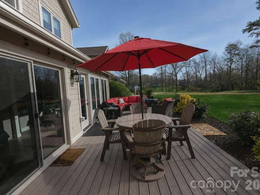 3757 Rock Bridge Drive, Conover, NC 28613.  MLS# CAR4395868, YatesRealty ID 34181. 