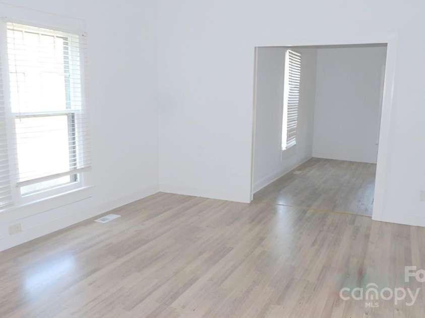 404 Main Street, Clover, SC 29710.  MLS# CAR4277757, YatesRealty ID 34181. 