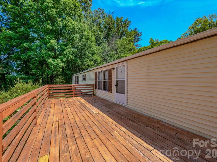 12 Sweet Birch Drive, Alexander, NC 28701.  MLS# CAR4393872, YatesRealty ID 34183. 