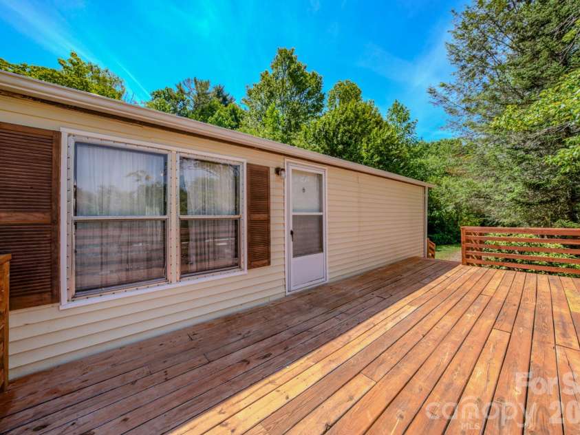 12 Sweet Birch Drive, Alexander, NC 28701.  MLS# CAR4393872, YatesRealty ID 34183. 