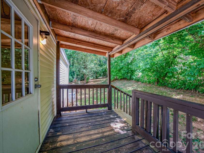 12 Sweet Birch Drive, Alexander, NC 28701.  MLS# CAR4393872, YatesRealty ID 34183. 