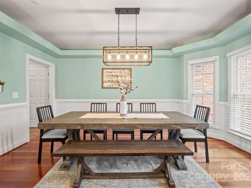 1315 James Farm Road, Hickory, NC 28602.  MLS# CAR4294328, YatesRealty ID 34183. 