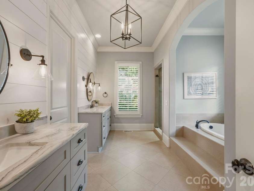 746 Bannerman Lane, Fort Mill, SC 29715.  MLS# CAR4392050, YatesRealty ID 34186. 