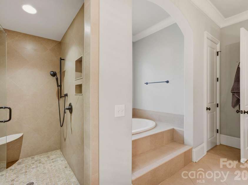 746 Bannerman Lane, Fort Mill, SC 29715.  MLS# CAR4392050, YatesRealty ID 34186. 